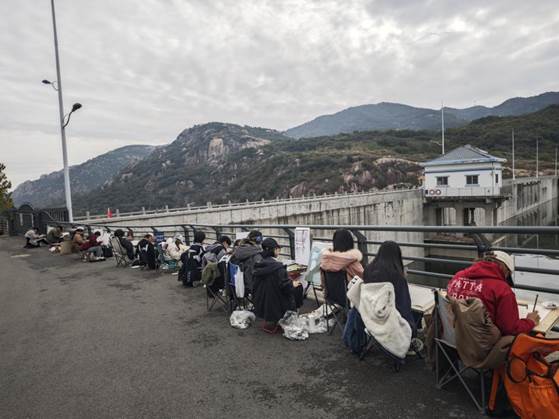 f812eb6948c76a8fc89b595bdd91ffa8_